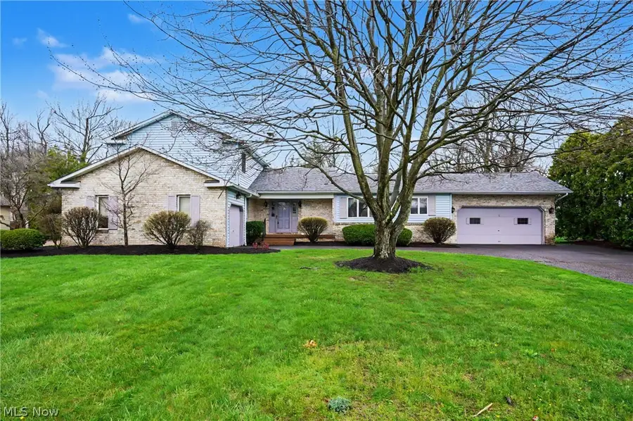 8625 Four Seasons Trail, Poland, OH 44514 - #3