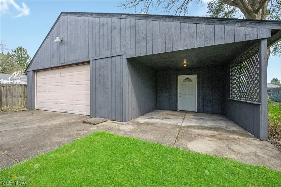 34 Helen Avenue, Niles, OH 44446 - #2