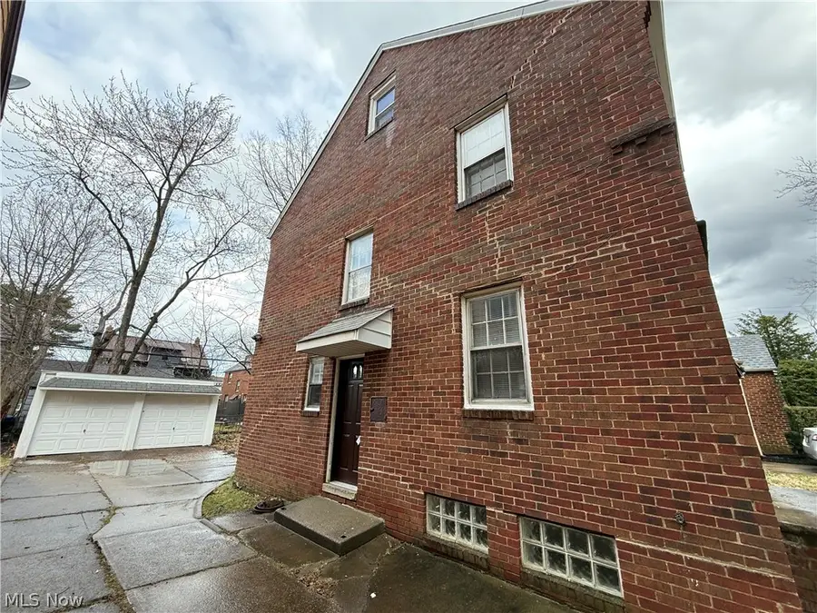 3531 Bainbridge Road, Cleveland Heights, OH 44118 - #2