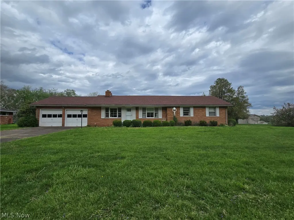 2922 Waverly Road, Williamstown, WV 26187 - #1