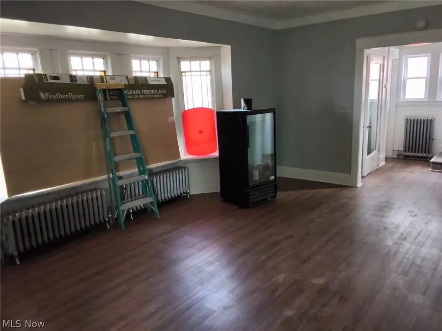 1818 Farmington Road, East Cleveland, OH 44112 - #2