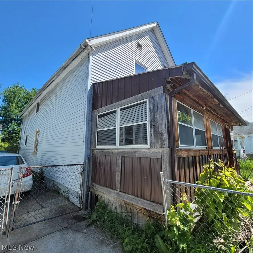 5910 Pilsen Avenue, Cleveland, OH 44102 - #3