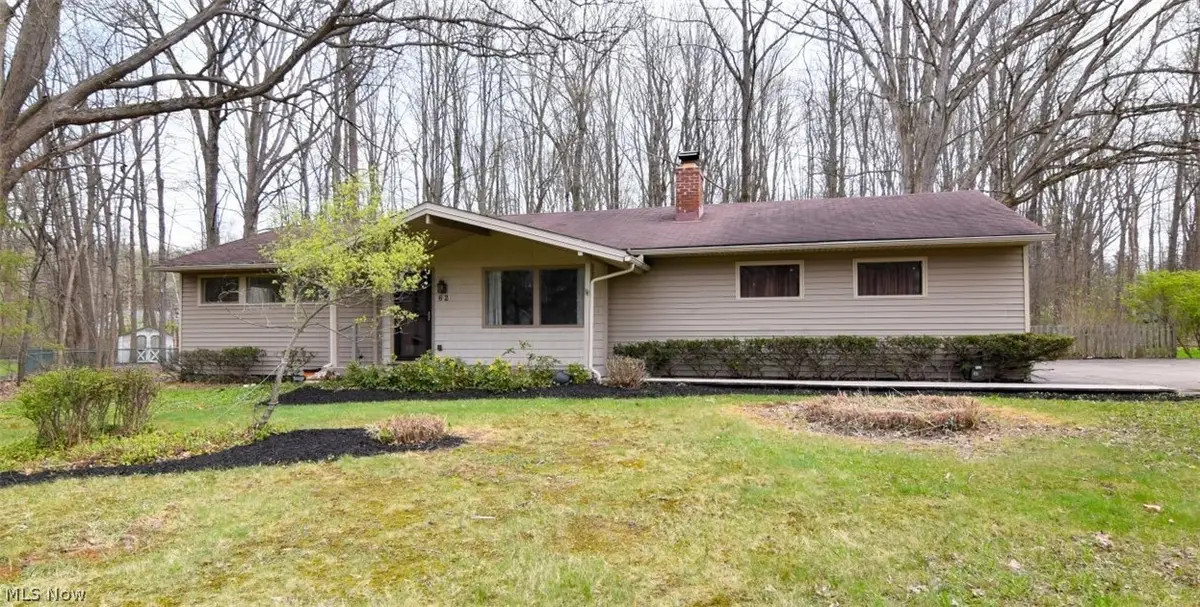 62 W Bel Meadow Lane, Chagrin Falls, OH 44022 - #1