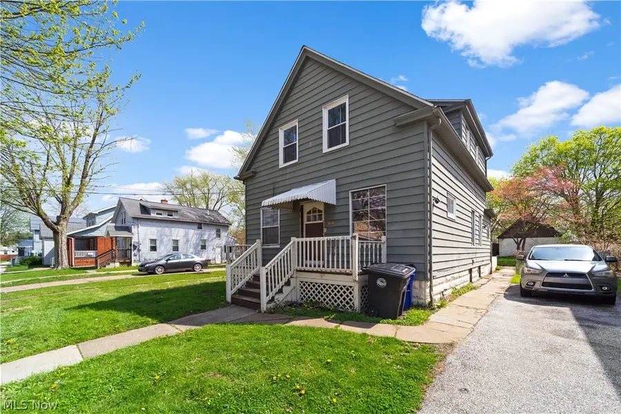 3515 W 50th Street, Cleveland, OH 44102 - #2