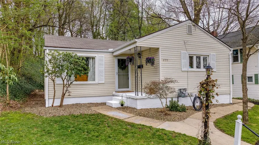 655 N Way Street, Barberton, OH 44203 - #2