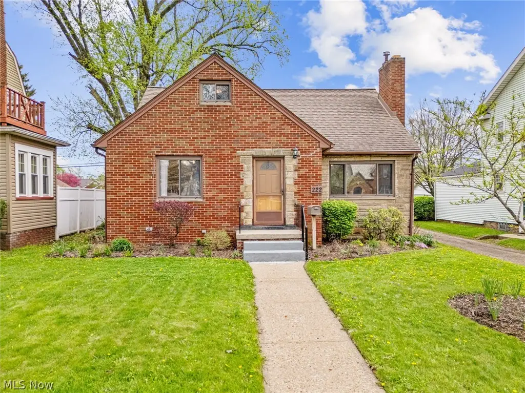 222 Montrose Nw Avenue, Canton, OH 44708 - #1