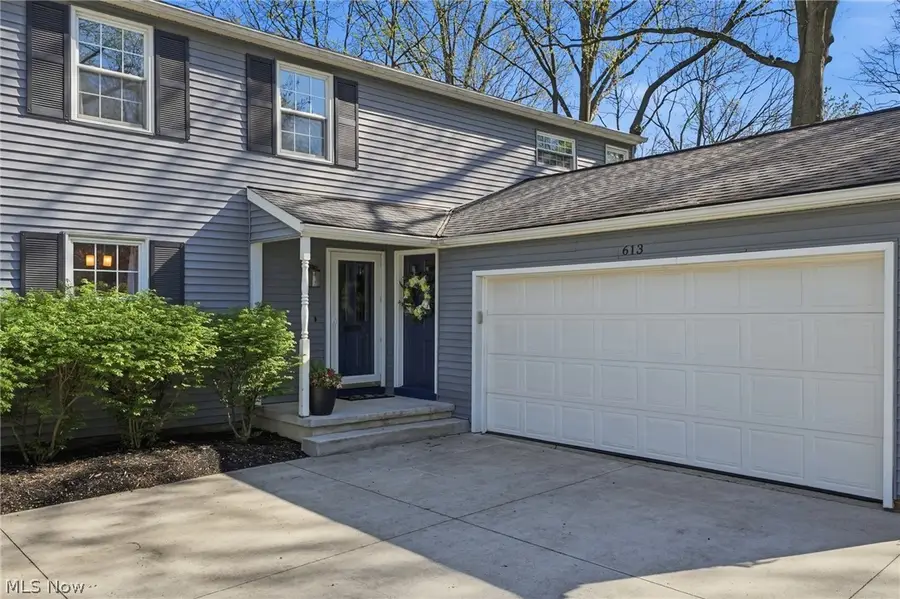 613 Welshire Drive, Bay Village, OH 44140 - #2