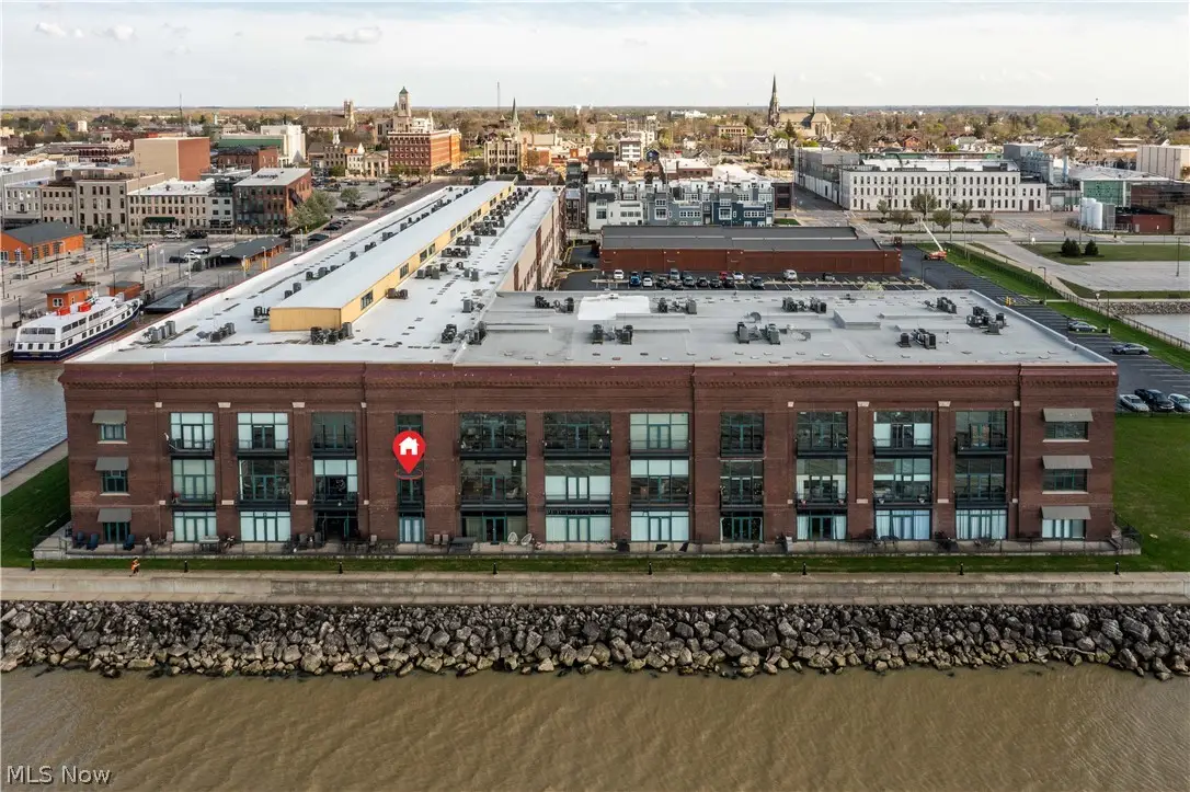401 W Shoreline Drive #261, Sandusky, OH 43016 - #1