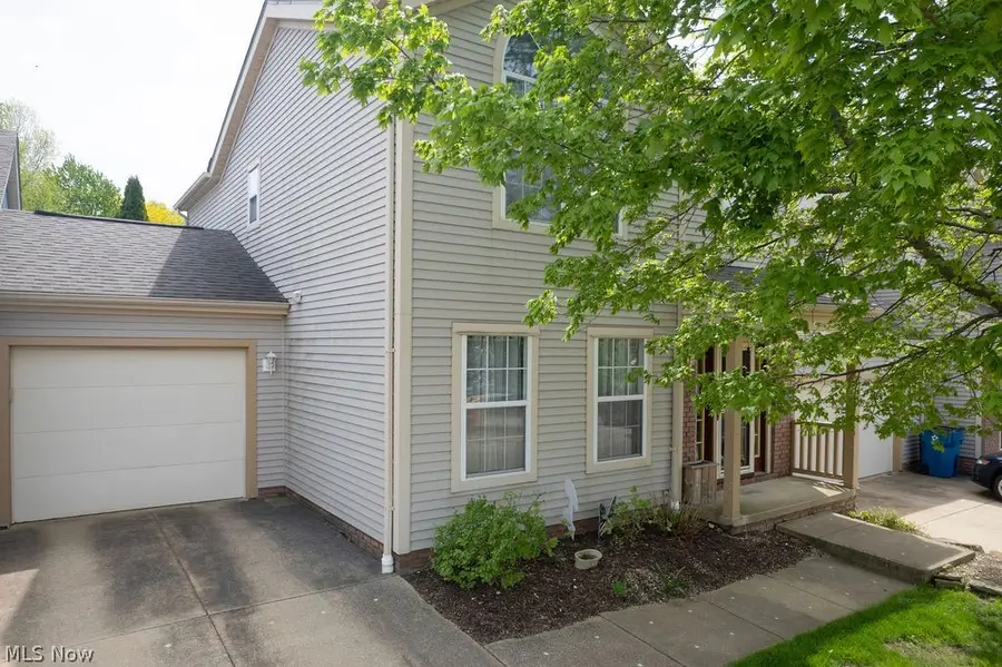8683 Kingfisher Lane, Macedonia, OH 44056 - #2