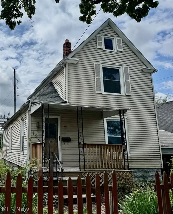 152 Garvin Avenue, Elyria, OH 44035