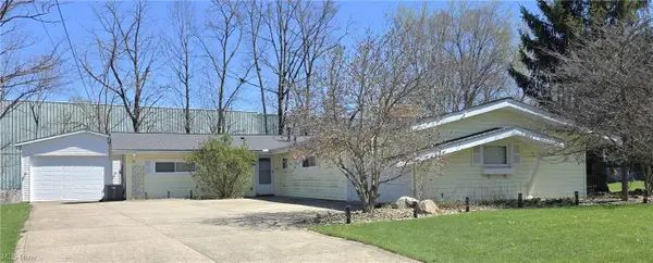 9061 Cranbrook Drive, Northfield, OH 44067