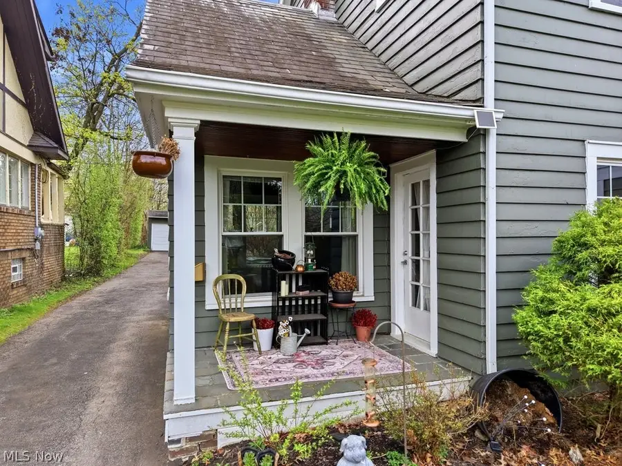 3154 E Overlook Road, Cleveland Heights, OH 44118 - #2