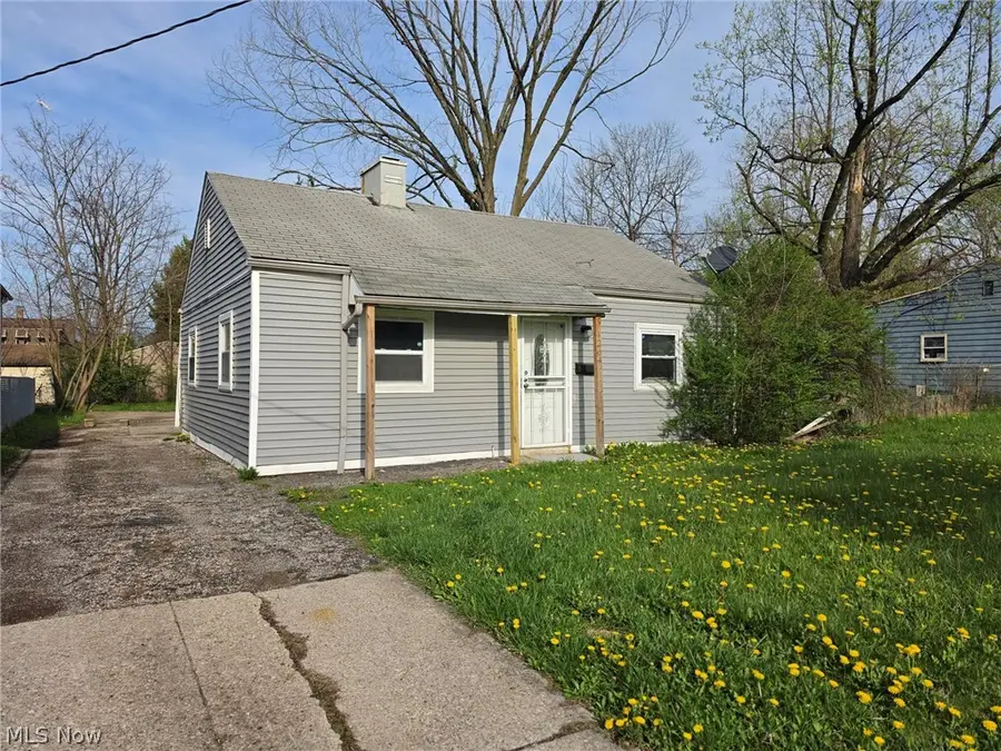 4264 E 164th Street, Cleveland, OH 44128 - #2