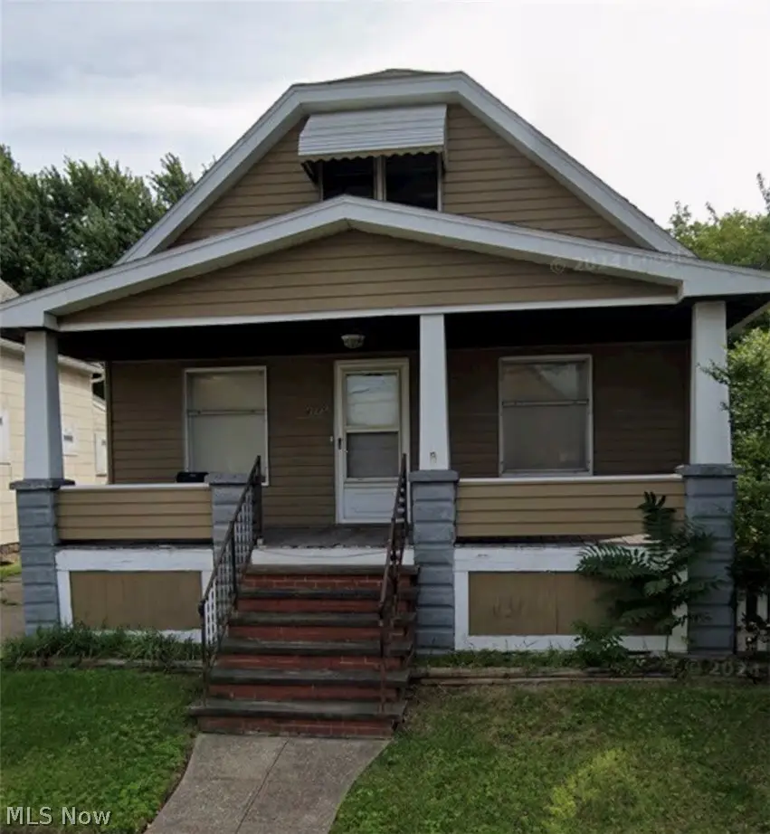 4115 E 56th Street, Cleveland, OH 44105 - #1