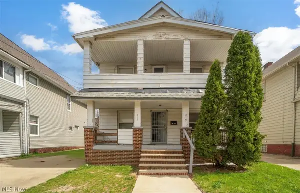 817 Alhambra Road, Cleveland, OH 44110