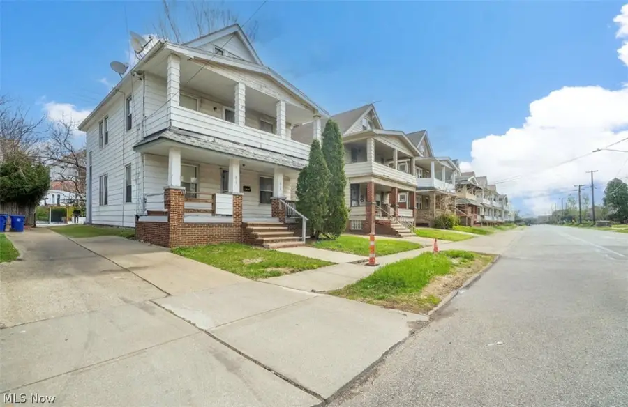 817 Alhambra Road, Cleveland, OH 44110 - #2