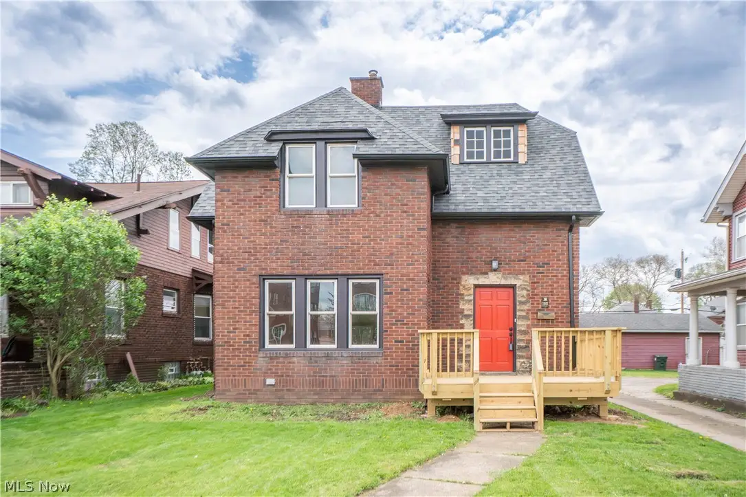 1322 12th Nw Street, Canton, OH 44703 - #1