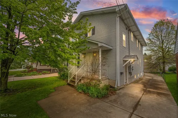 4910 & 4912 Yorkshire Avenue, Parma, OH 44134