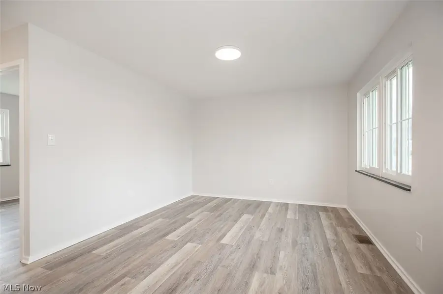 199 E 235th Street, Euclid, OH 44123 - #3