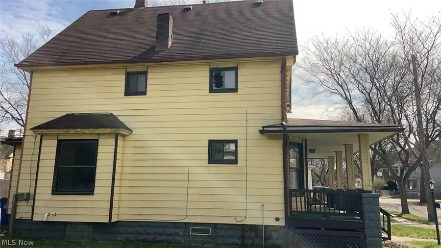 417 Cleveland Road, Cleveland, OH 44108 - #3
