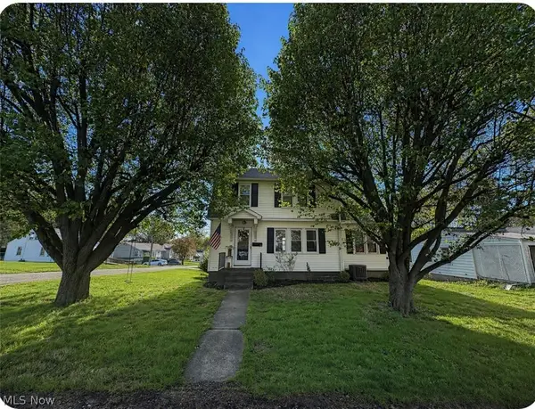 135 Overbaugh Avenue, St Clairsville, OH 43950