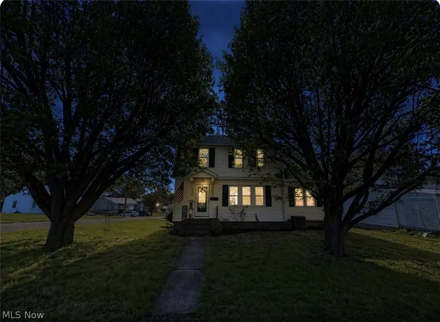 135 Overbaugh Avenue, Saint Clairsville, OH 43950 - #2
