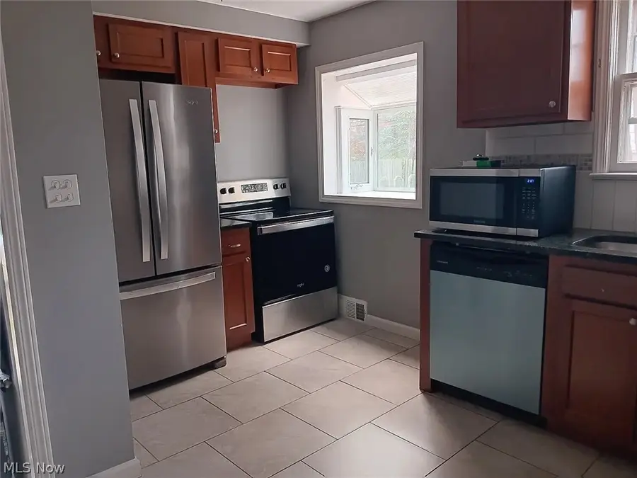 1362 Villa Drive, South Euclid, OH 44121 - #2