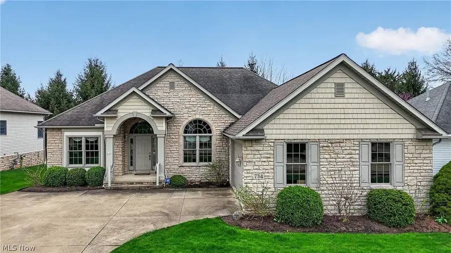 734 Homestead Pointe Drive, Orrville, OH 44667 - #2