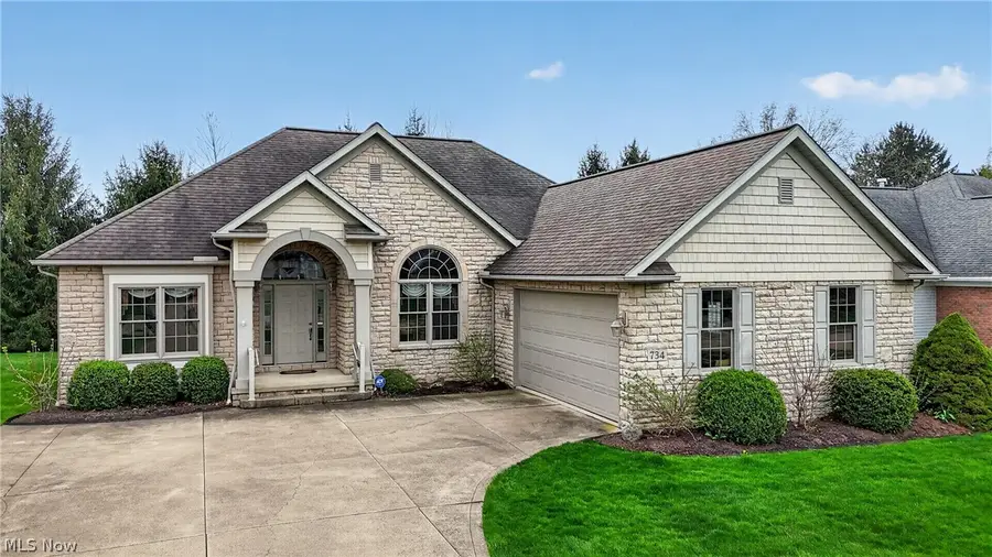 734 Homestead Pointe Drive, Orrville, OH 44667 - #3
