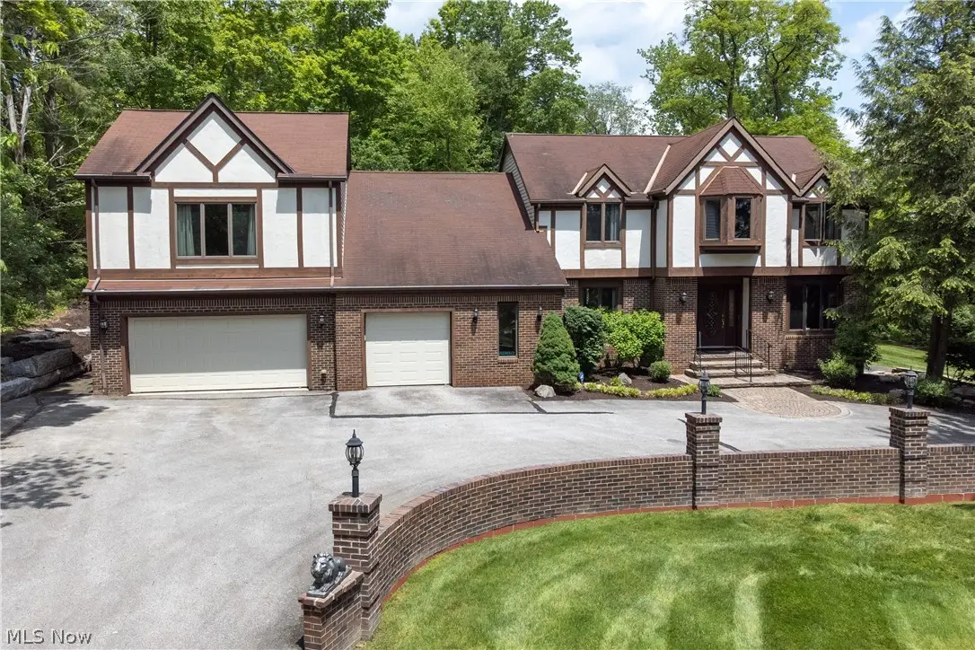 77 Carr Road, Hinckley, OH 44233 - #1