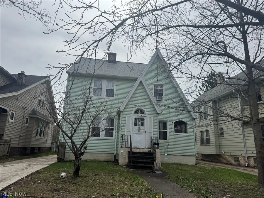 5219 Vandalia Avenue, Cleveland, OH 44144 - #2