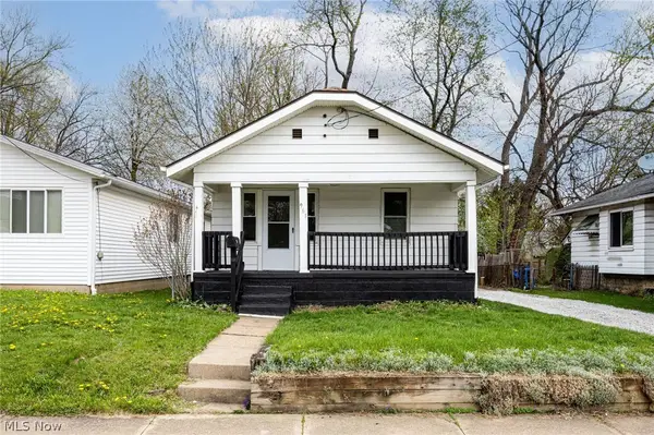 961 Wyley Avenue, Akron, OH 44306