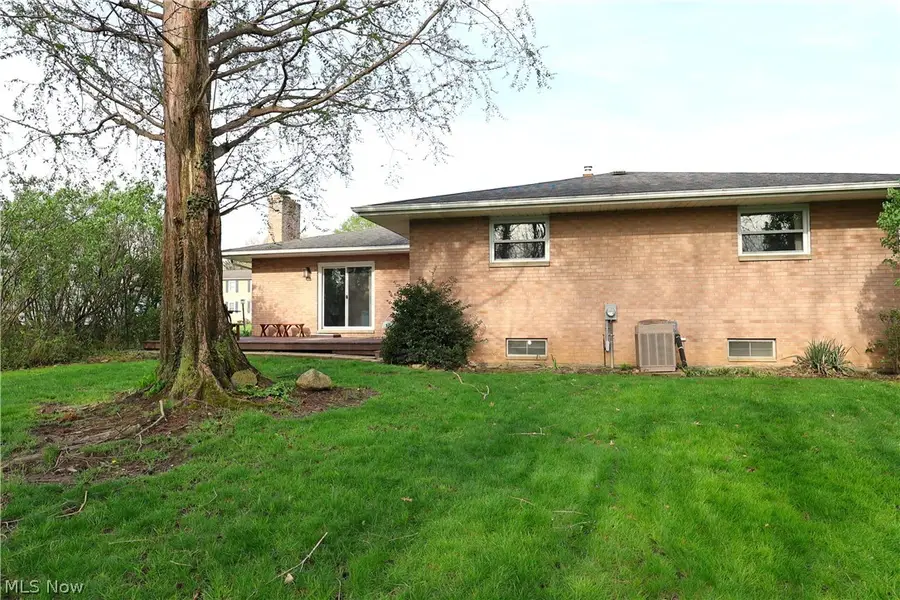 6663 Donna Rae Drive, Seven Hills, OH 44131 - #3