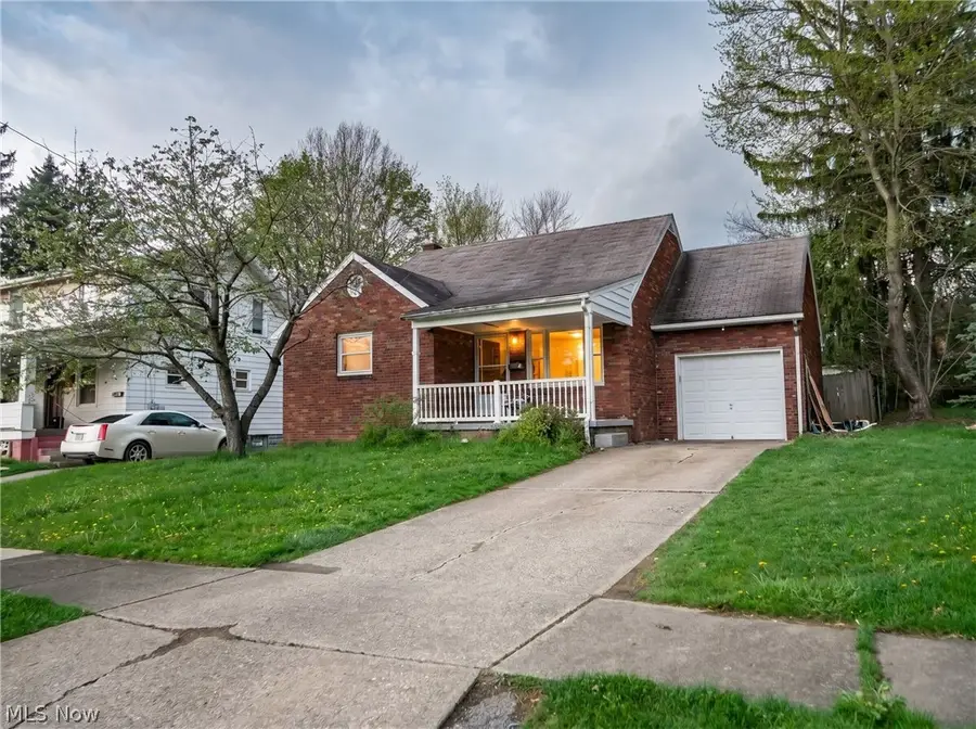 50 Glacier Avenue, Youngstown, OH 44509 - #2