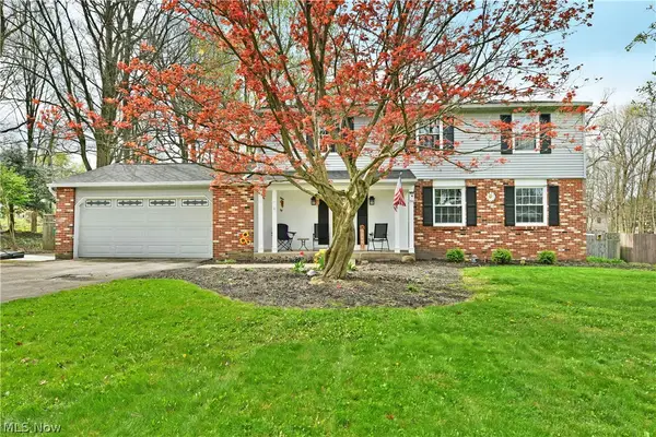 8560 Black Oak Ne Drive, Warren, OH 44484