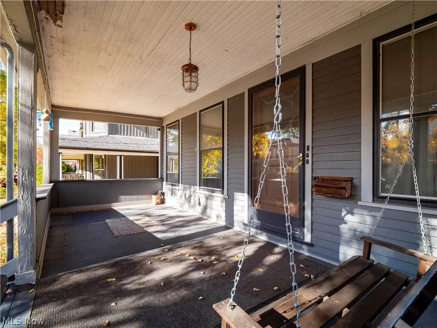 6110 W Clinton Avenue, Cleveland, OH 44102 - #3