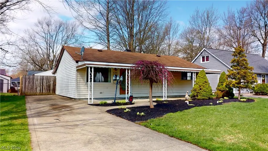 4790 Robinwood Drive, Mentor, OH 44060 - #3