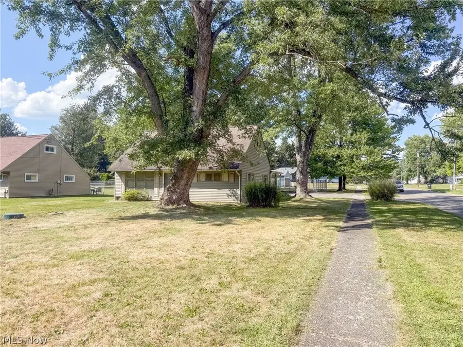 4102 Burkey Road, Austintown, OH 44515 - #2