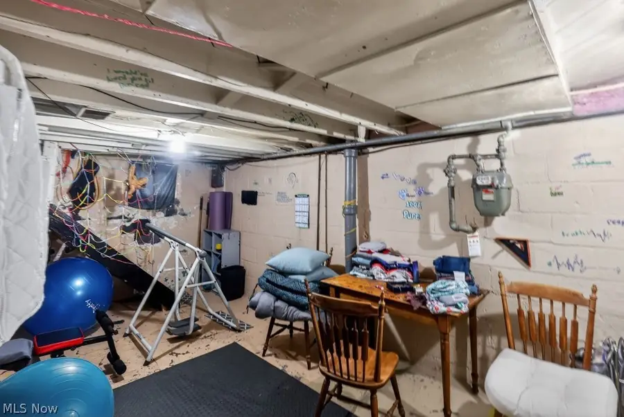 627 Hall Nw Street, Warren, OH 44483 - #3