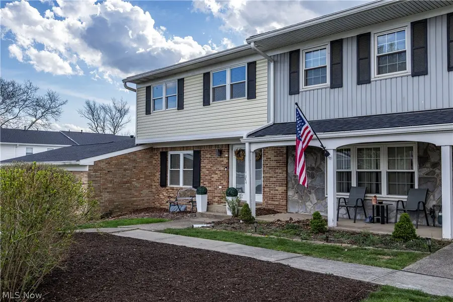 3631 Kenwood Drive, Uniontown, OH 44685 - #2