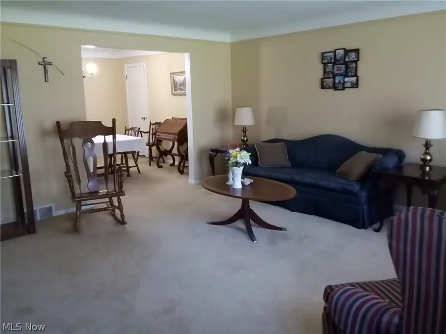 421 Harris Road, Richmond Heights, OH 44143 - #2