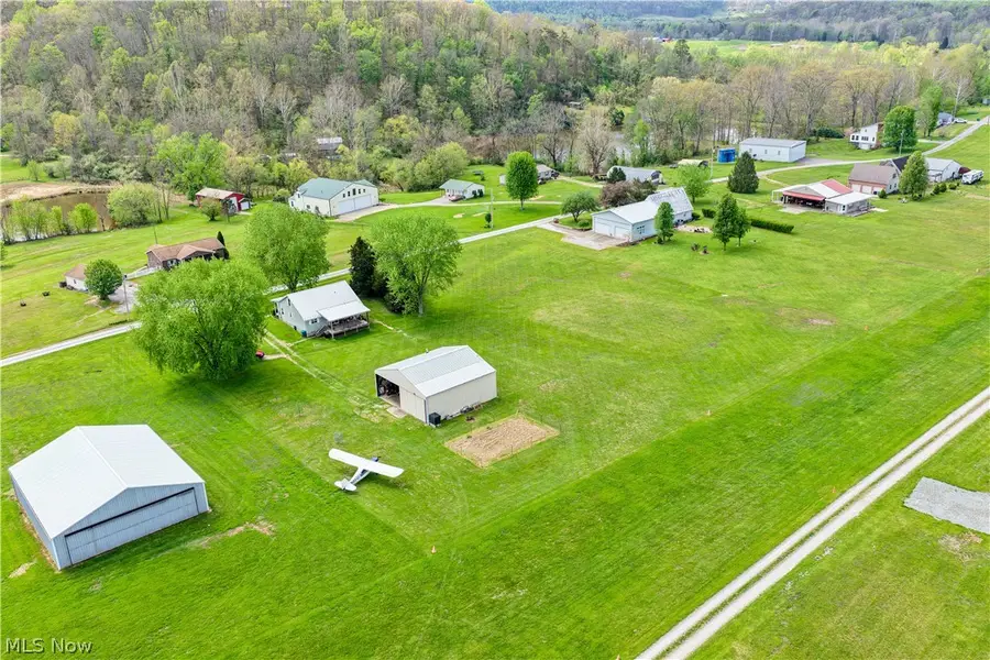 297 Hales Landing, Elizabeth, WV 26143 - #3