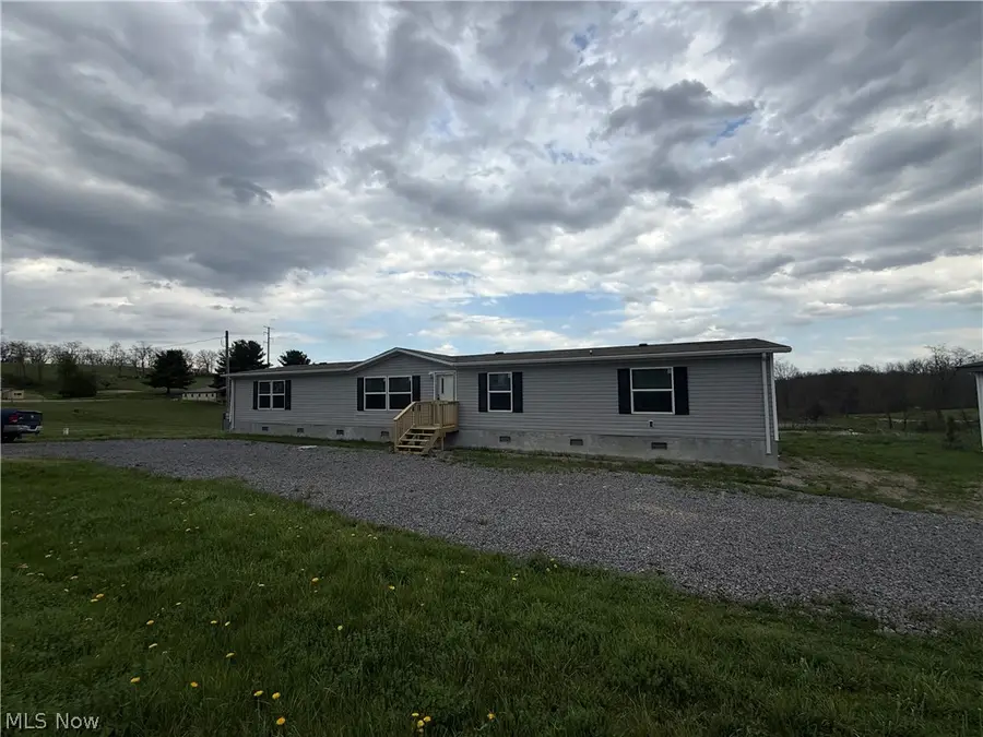 2112 Canyon Se Road, Carrollton, OH 44615 - #2