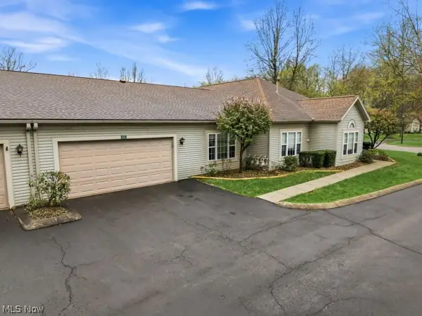 5 Hunters Woods Boulevard #5A, Canfield, OH 44406 - #2