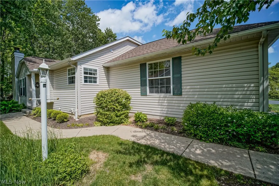 2917 Windsor Court #106, Stow, OH 44224 - #1