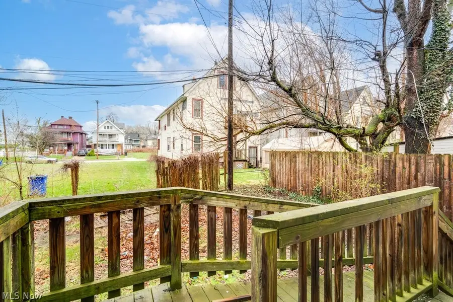 9609 Pierpont Avenue, Cleveland, OH 44108 - #3