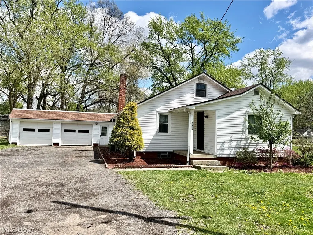 324 Bechtel Road, Leavittsburg, OH 44430 - #1