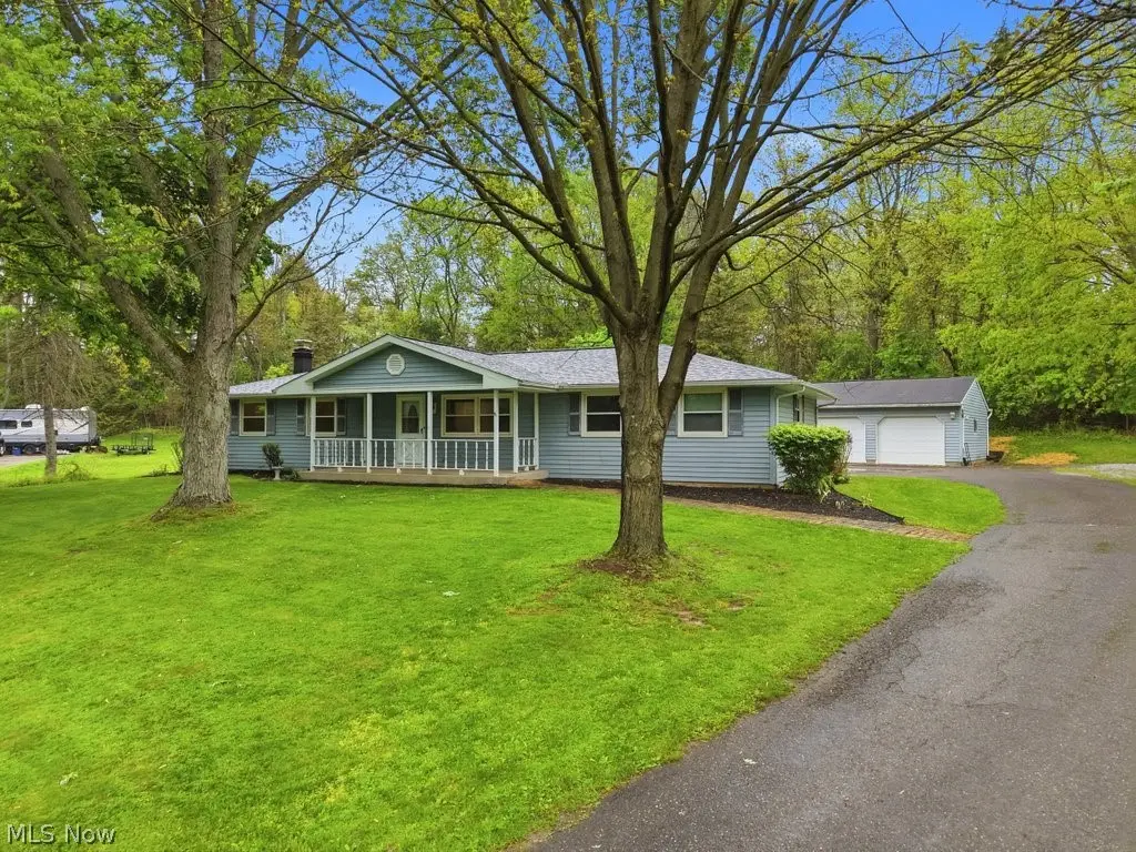 6160 Coyla Nw Avenue, Canal Fulton, OH 44614 - #1