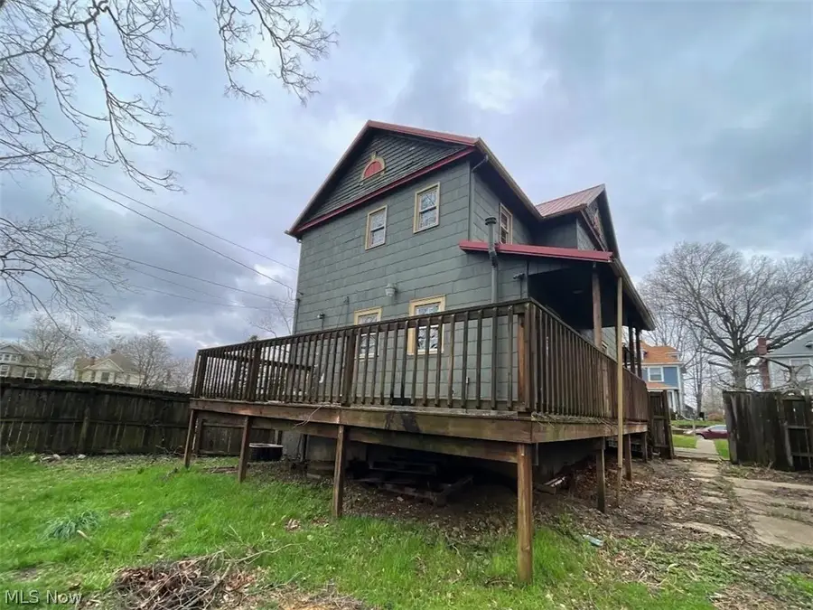 914 Stewart Avenue, Cambridge, OH 43725 - #2