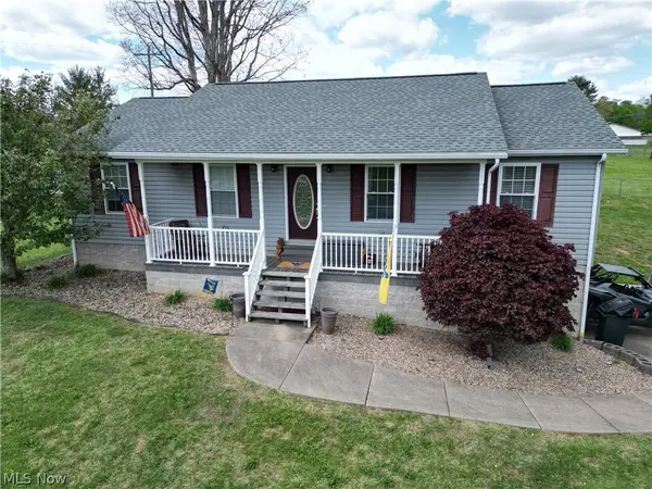 33 Balderson Drive, Washington, WV 26181